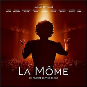 亚洲女人对男人张开双腿
